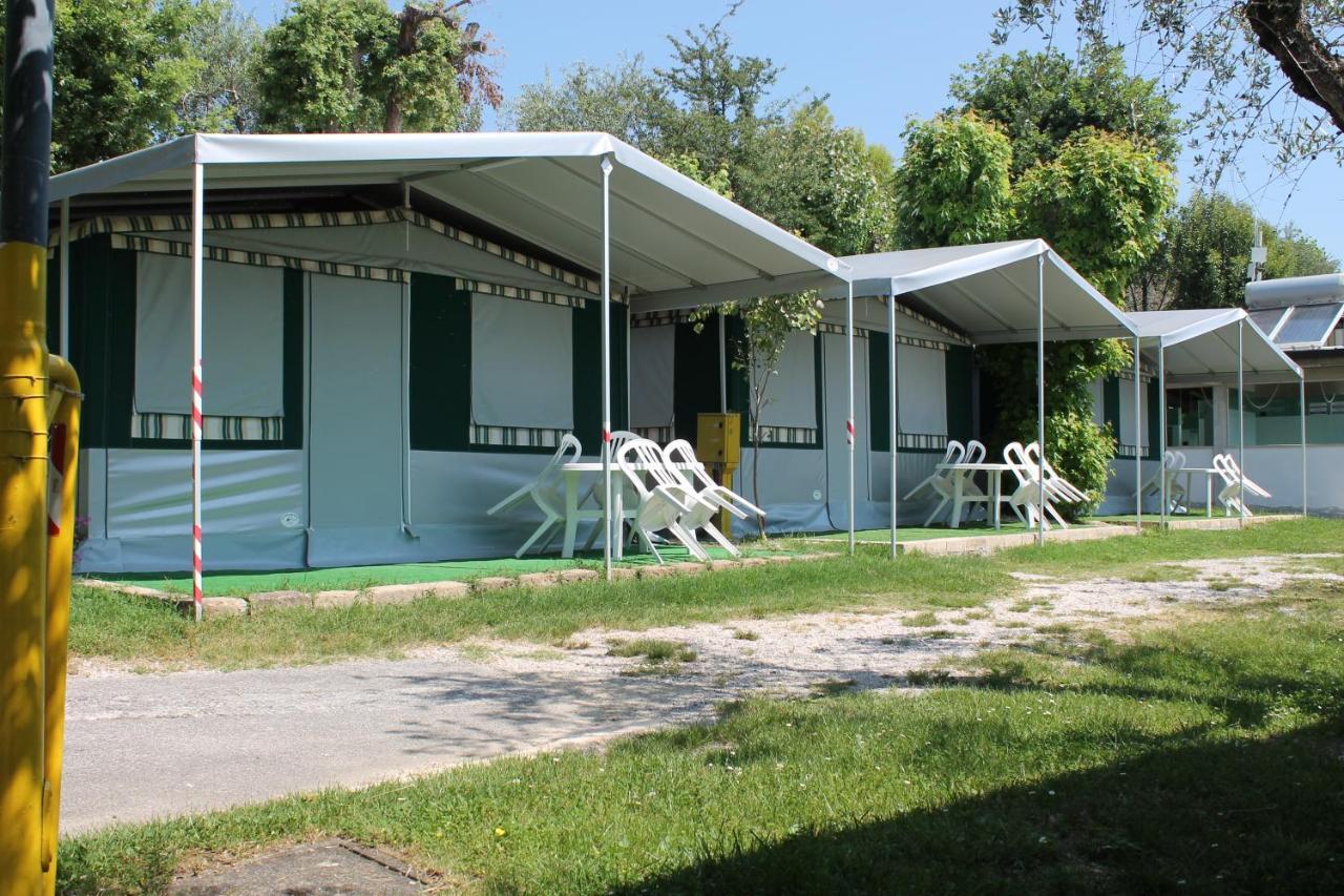 Camping Porto Srl Moniga del Garda Eksteriør billede