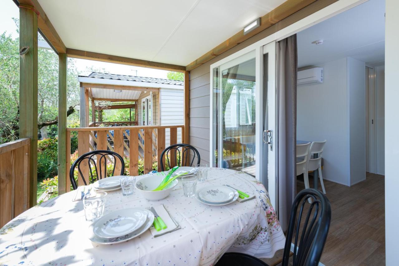 Camping Porto Srl Moniga del Garda Eksteriør billede