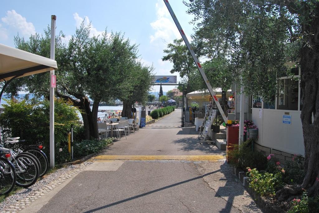 Camping Porto Srl Moniga del Garda Eksteriør billede