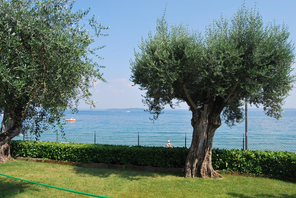 Camping Porto Srl Moniga del Garda Eksteriør billede