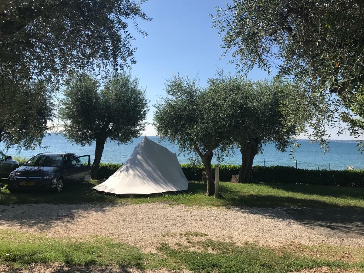 Camping Porto Srl Hotel Moniga del Garda Eksteriør billede